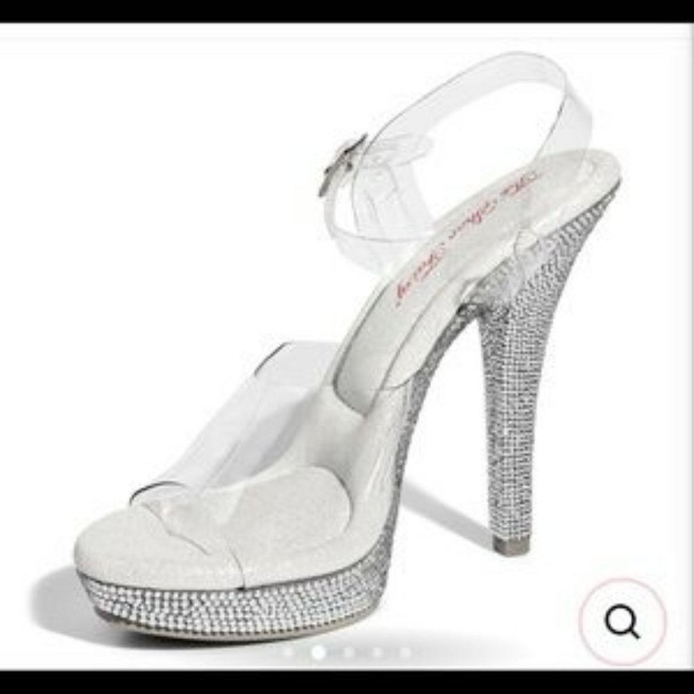 Iconic Olympian Heels